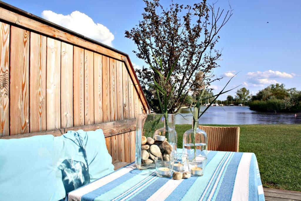 ويدن ام سي Hoteldorf Seepark Weiden الغرفة الصورة